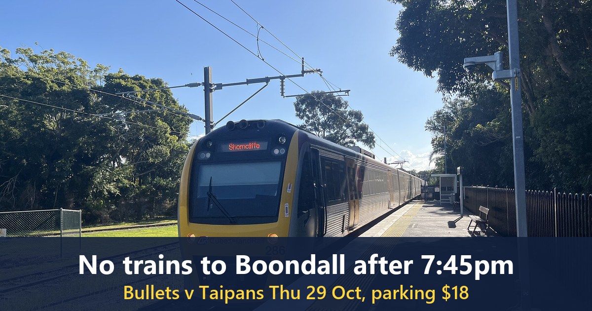 IMU train arriving at Shorncliffe station