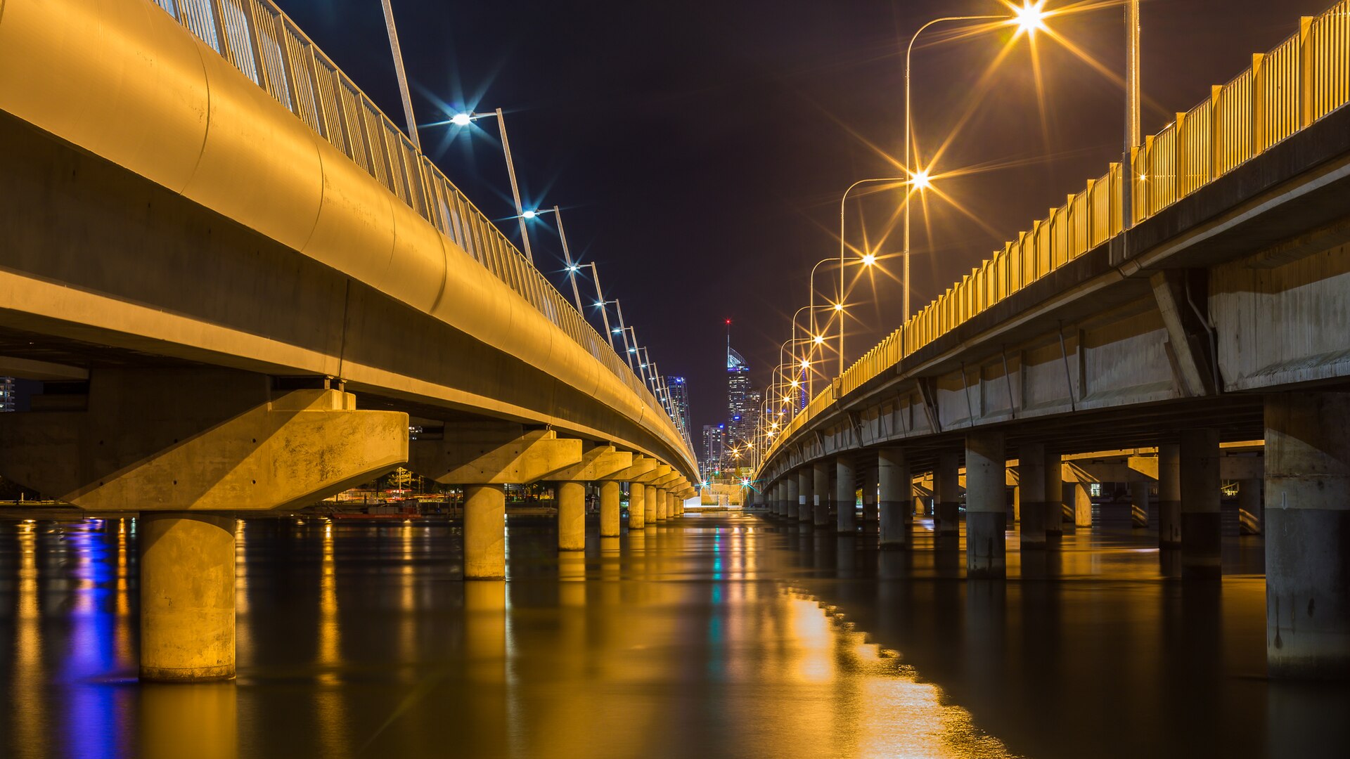 The twin Sundale Bridge over the Nerang River at night (photographed in 2015)