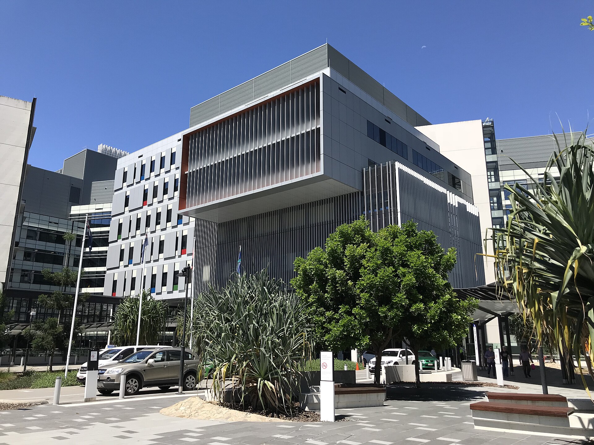 Main entrance of Gold Coast University Hospital in Southport