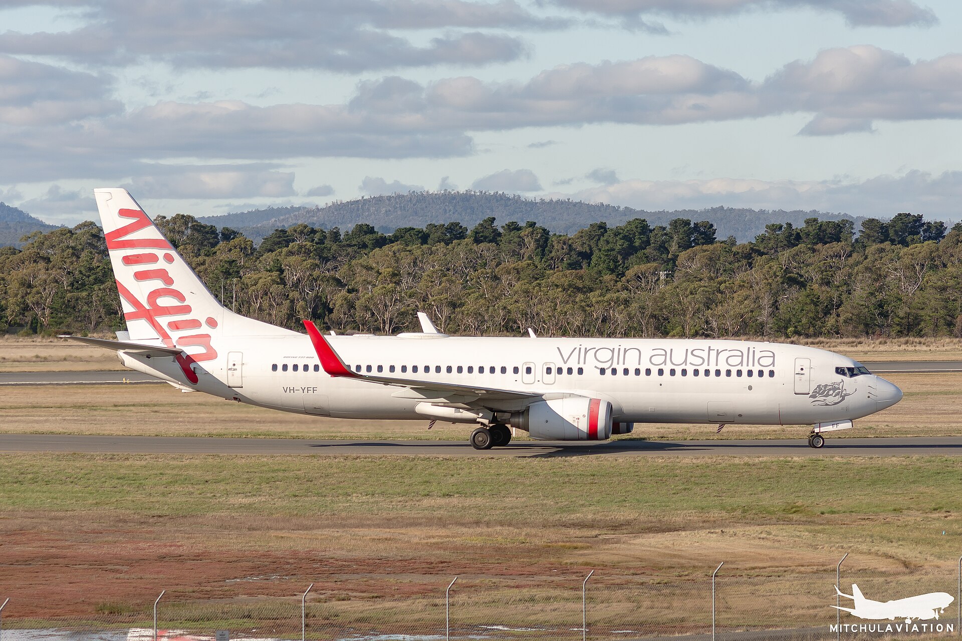A Virgin Australia Boeing 737 at Hobart International Airport