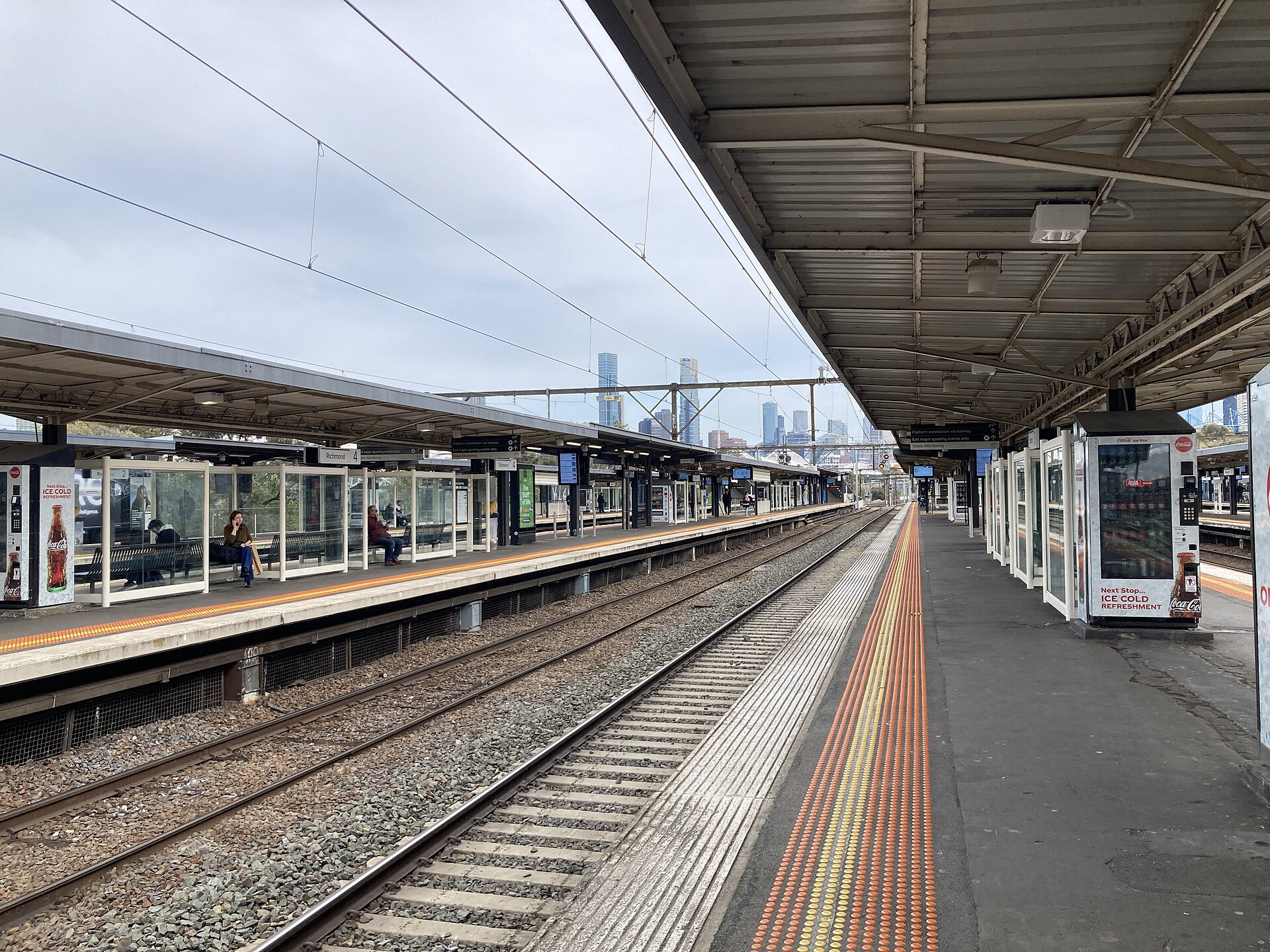 Platforms at Richmond railway station in Melbourne
