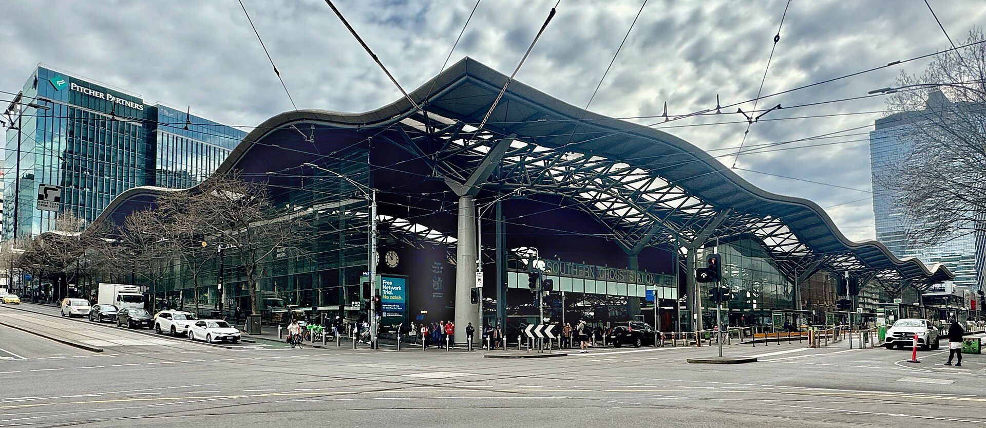 Southern Cross Station entrance at Spencer Street and Collins Street