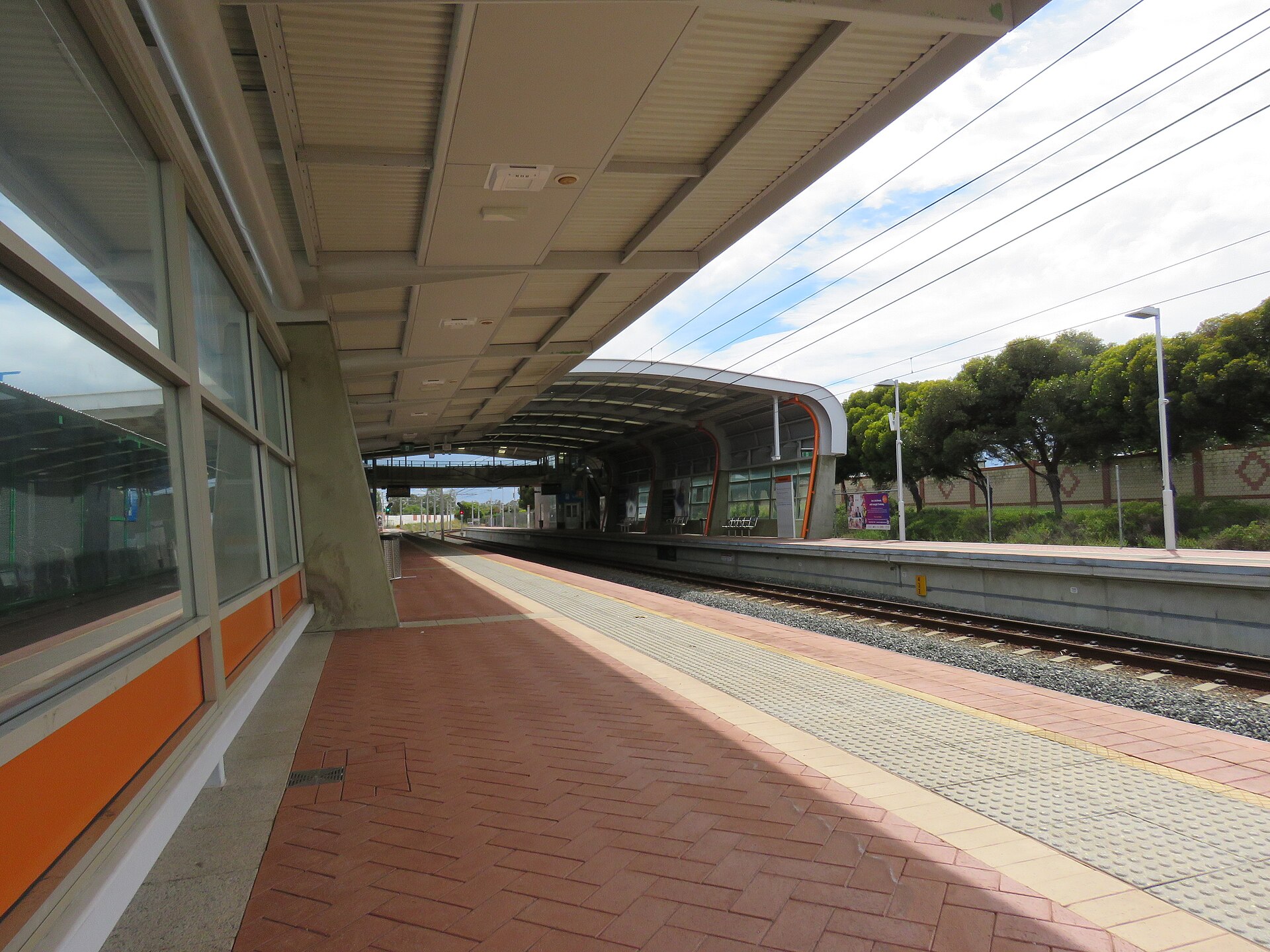 Rockingham railway station, October 2021