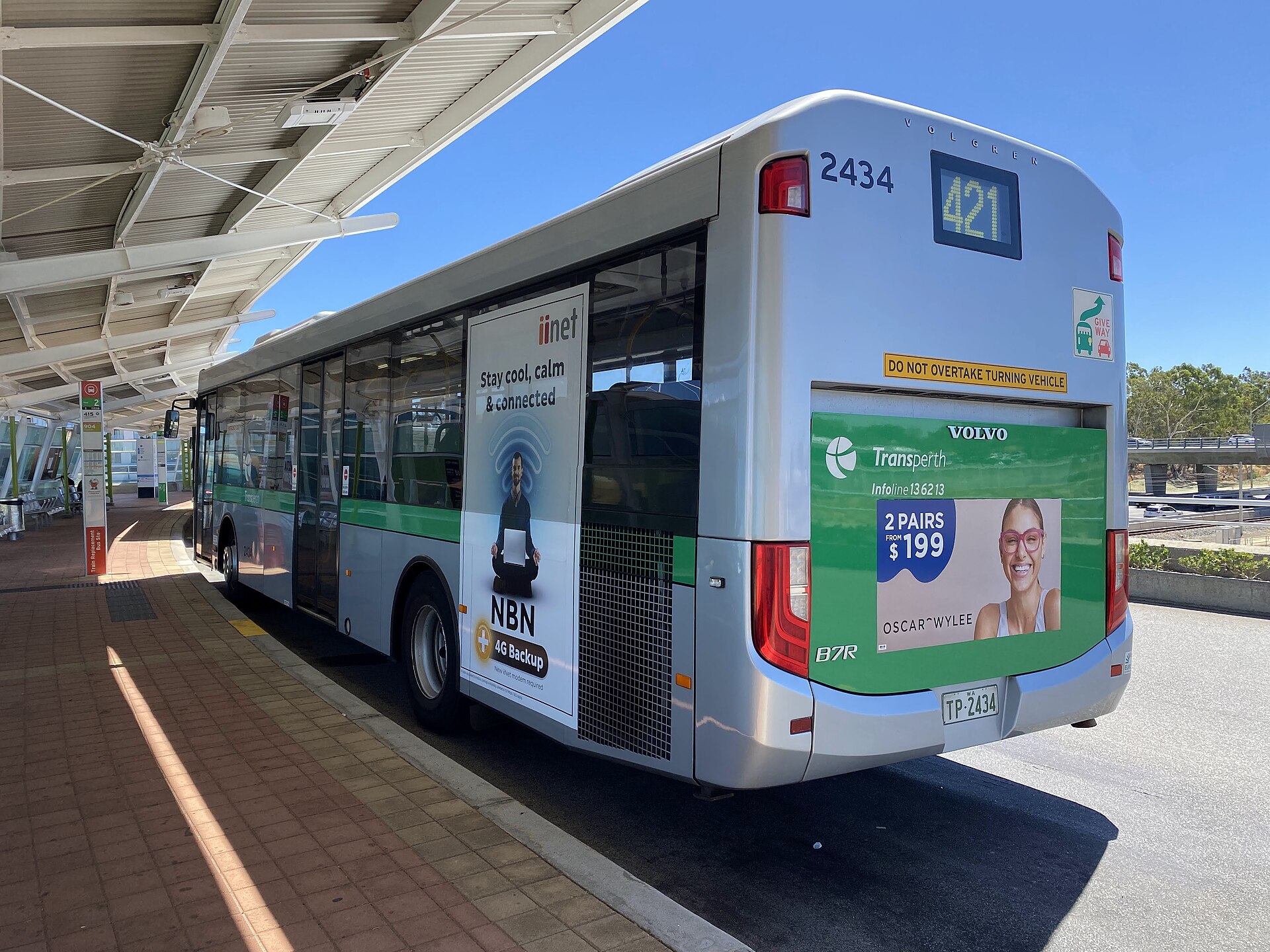 Stirling railway station, February 2023