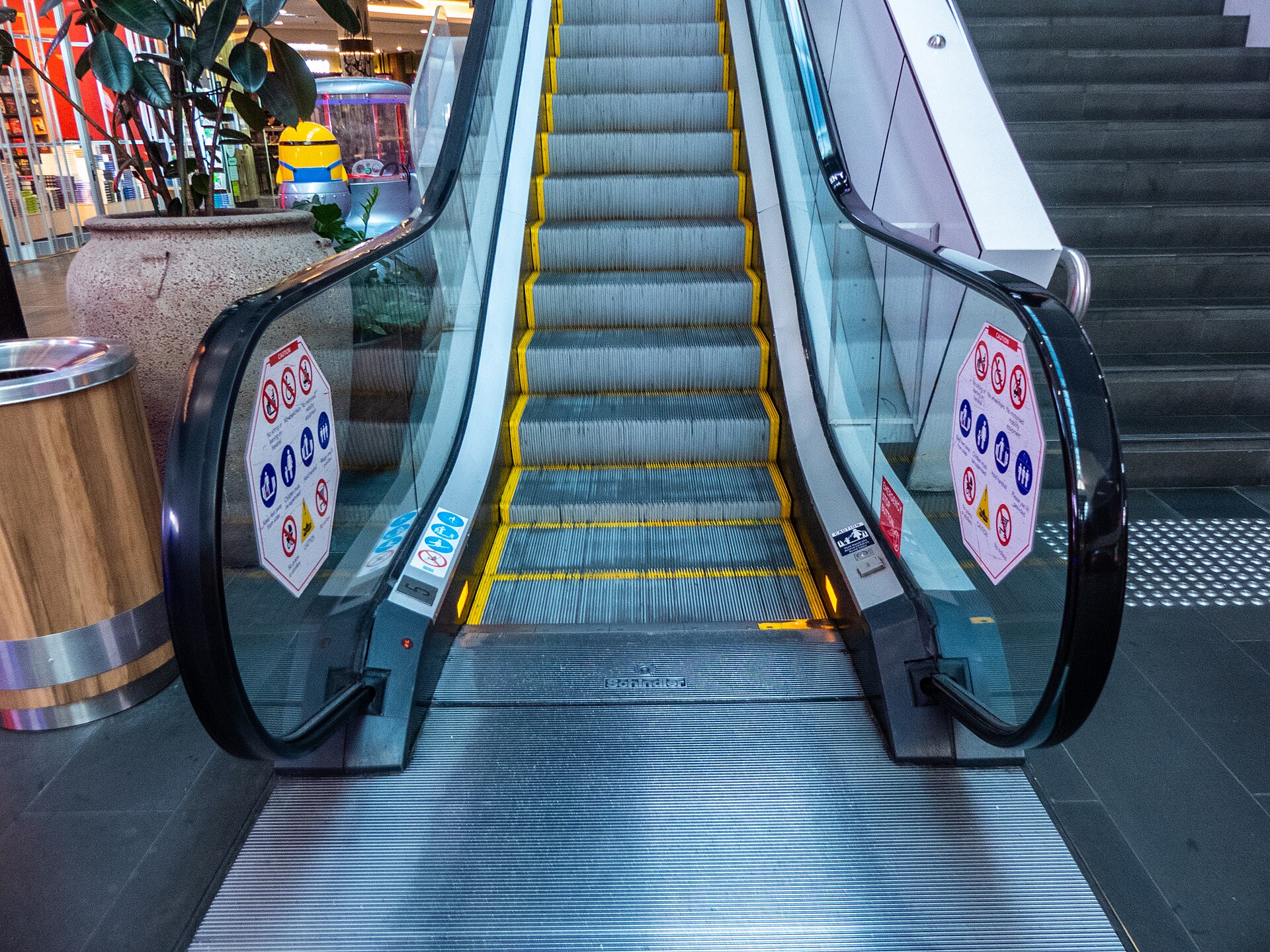 South Atrium escalator at Westfield Chermside, photographed in 2025