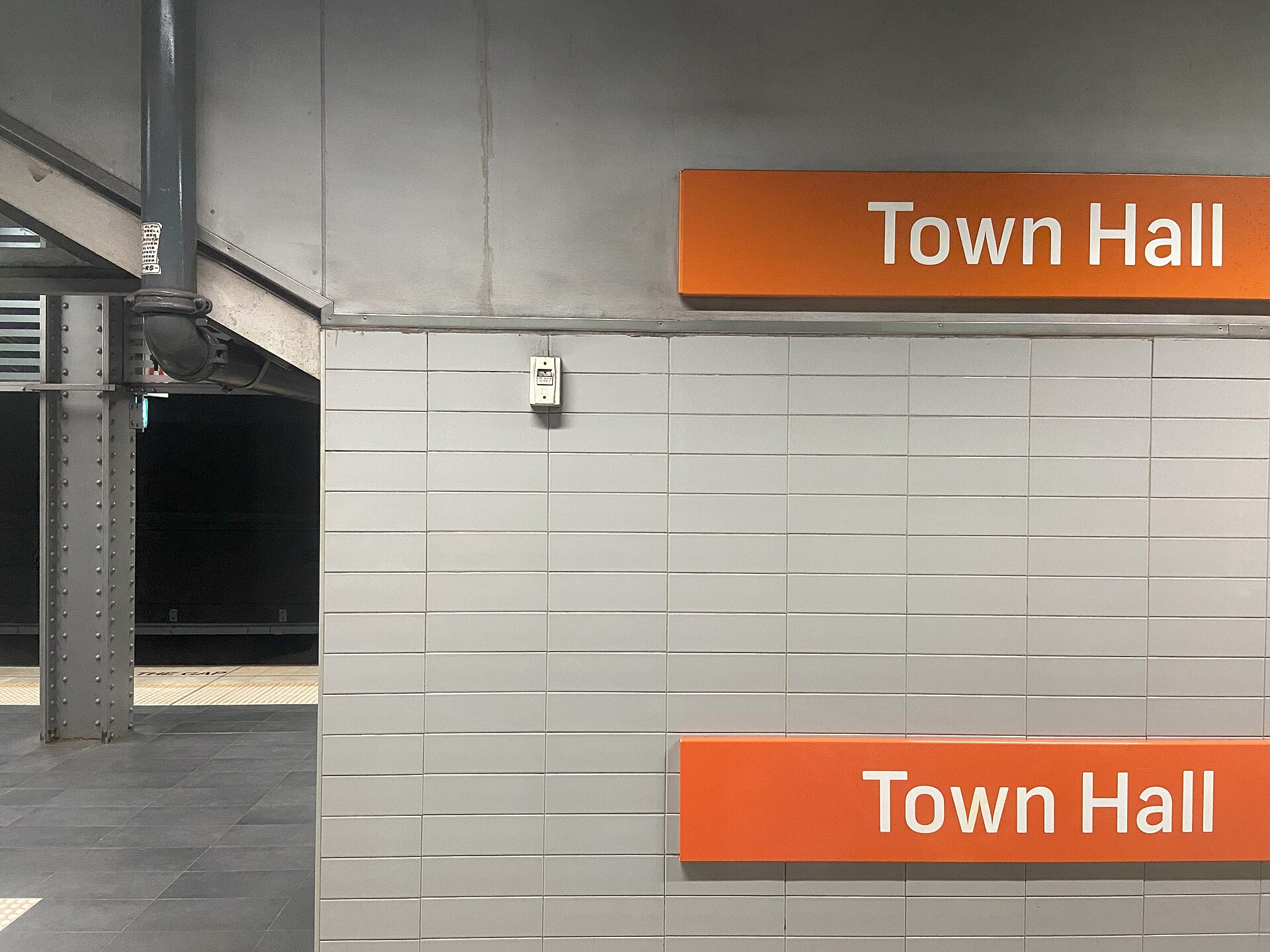 Town Hall railway station
