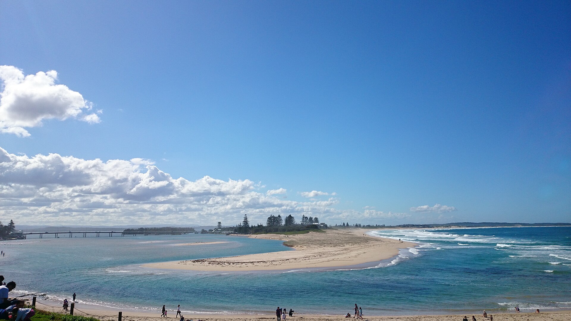 The Entrance and its beach on the Central Coast of New South Wales