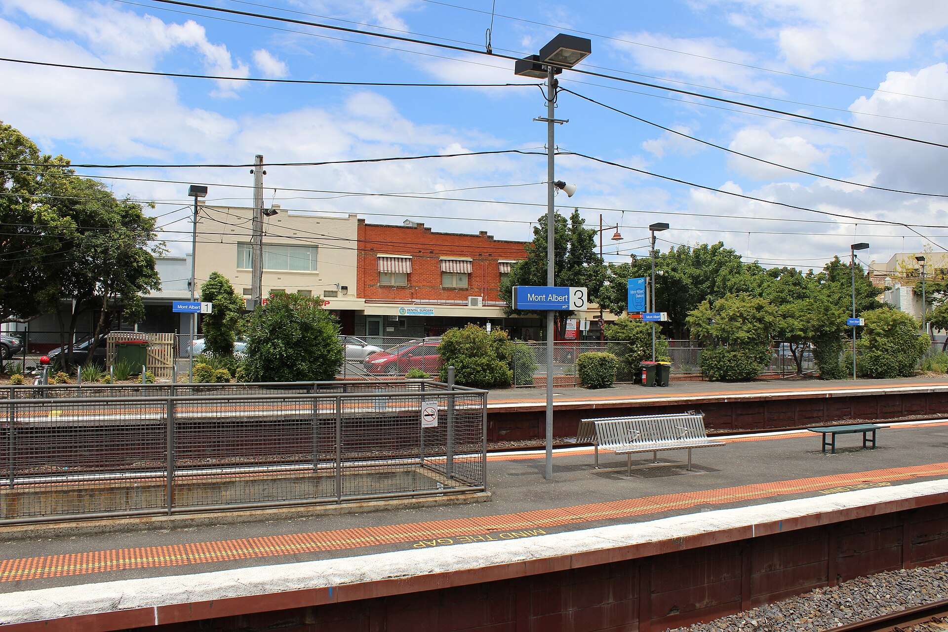 Hamilton Street shops, Mont Albert, Victoria