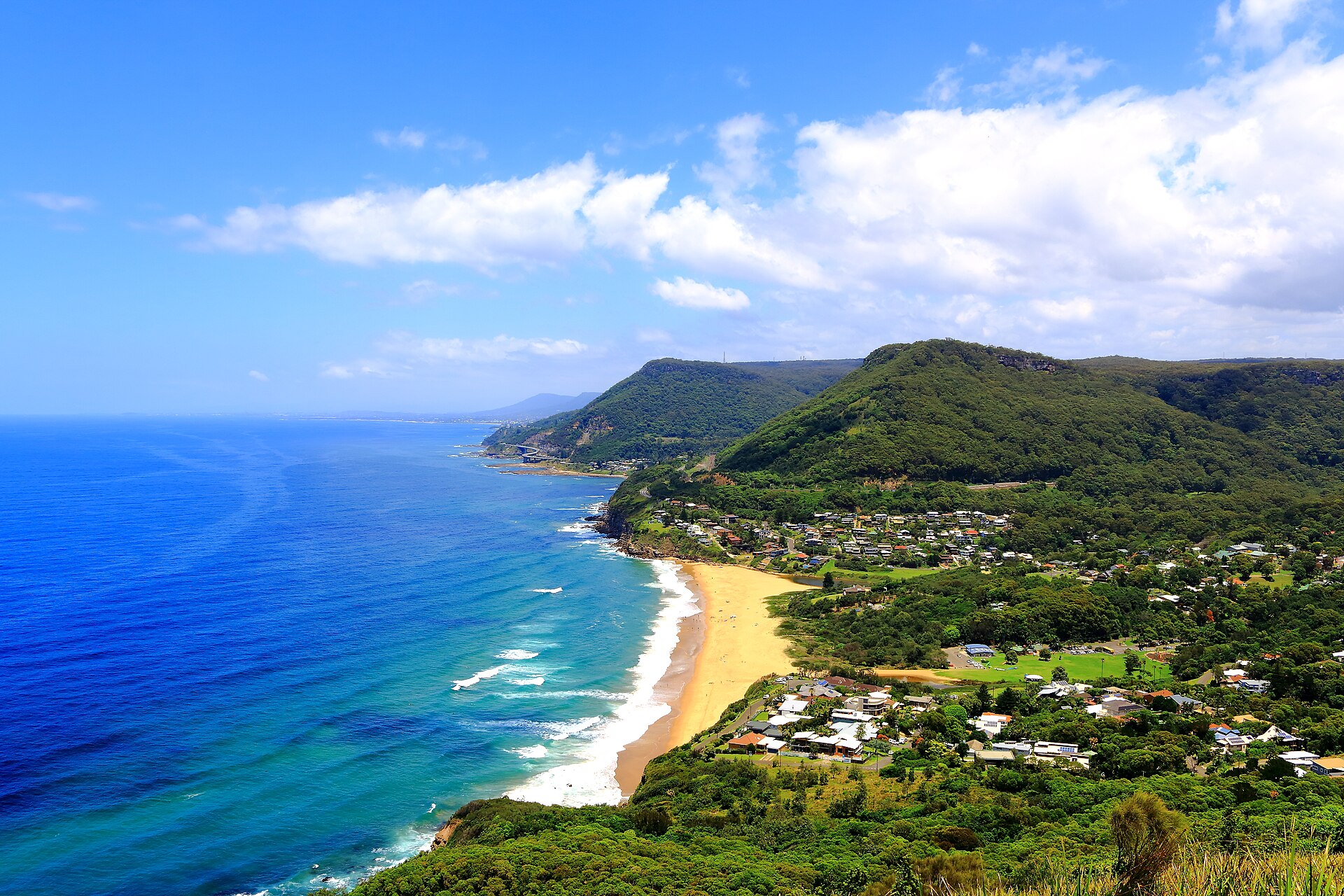 Stanwell Park seen from Bald Hill in 2014