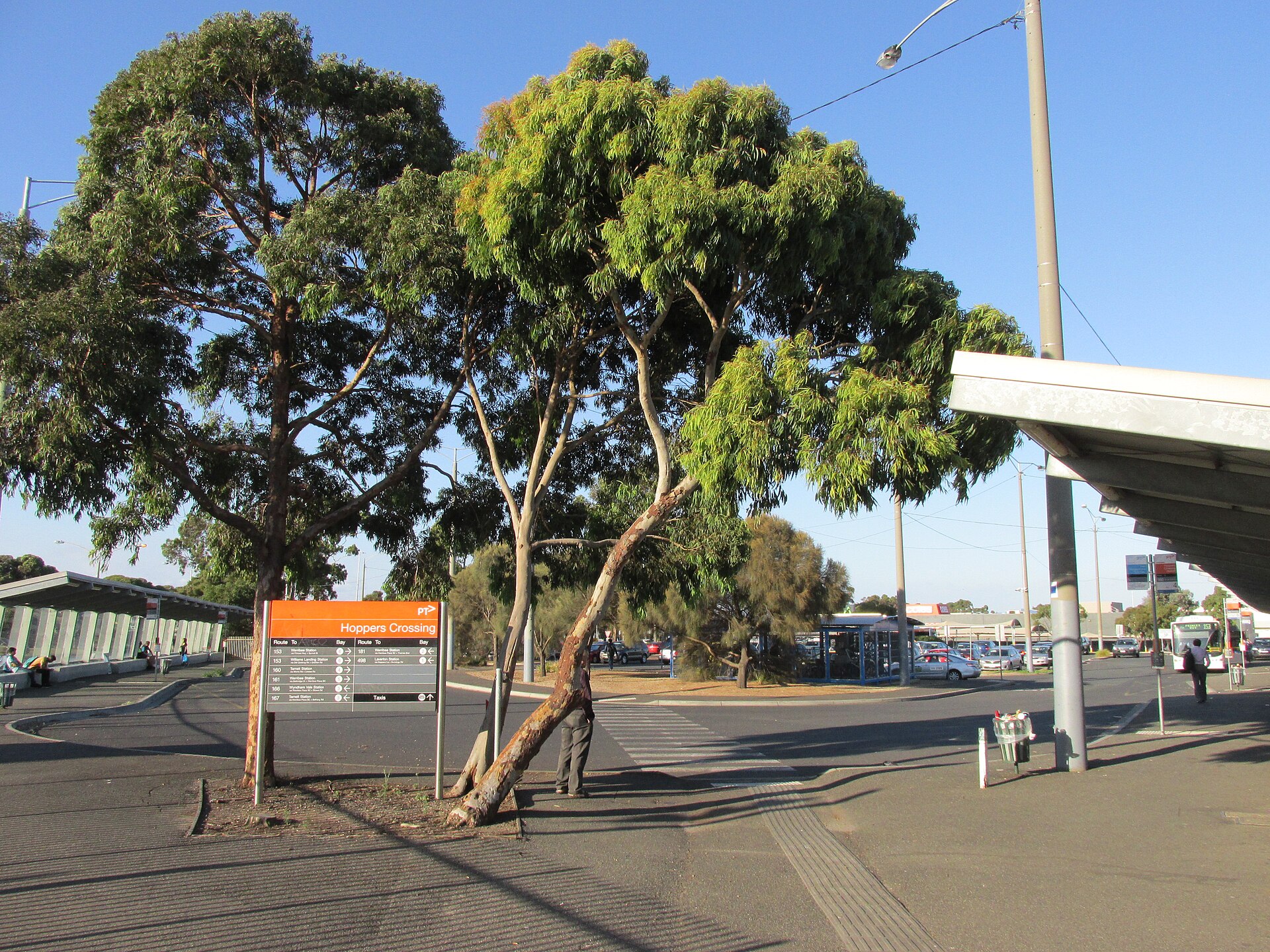 Bus platform at Hoppers Crossing railway station, photographed in 2018